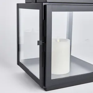 Lanterne moderne en acier inoxydable avec poignée en bois et panneaux en verre pour la Saint-Valentin, activités religieuses, décoration intérieure/extérieure - Product Image 2