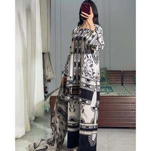 ชุดเซ็ตผ้าชีฟองพิมพ์ลายดิจิทัลสไตล์โบฮีเมียน แขนยาว ดีไซน์โดย PD-Aarohi ระบายอากาศได้ดี เหมาะสำหรับงานปาร์ตี้สำหรับผู้หญิง - Product Image 4