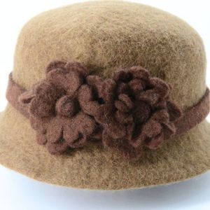 Women Cloche Hat Two Tone Floral Fascinator <b>Cap</b> <b>Winter</b> Formal Hand Embroidery Worsted Fabric for Outdoor Daily Wear - Product Image 5