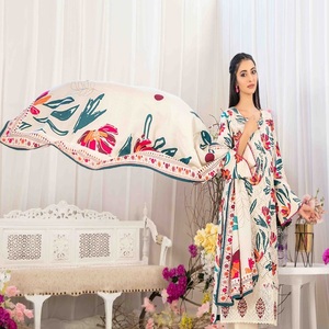 Robe trois pièces pour femme de marque pakistanaise Salwar Kameez avec broderie Tawakkal Viscose Party Wear de LAKECIA India Pakistan - Product Image 1
