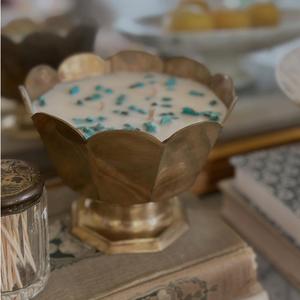 Bougie décorative traditionnelle en cire de soja parfumée, avec pot en verre et support en laiton et aluminium, pour hôtel, maison et décoration de table - Product Image 5