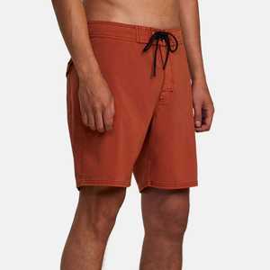 Shorts de Surf Personalizados al por Mayor para Hombre, Diseño Reciclado OEM, Elásticos en 4 Direcciones, 100% Poliéster, Sólidos, Casuales, Transpirables y de Secado Rápido - Product Image 3