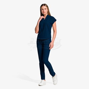Blouse d'hôpital pour personnel médical, femme, bleu foncé, manches courtes, tissu polyester tissé. - Product Image 1