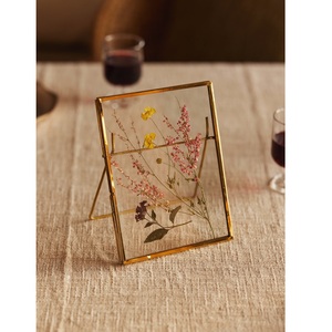 Deluxe Quality Golden Metal <b>Photo</b> <b>Frame</b> <b>Gold</b> Rectangular Tabletop <b>Photo</b> <b>Frame</b> Wedding Table Decorative <b>Photo</b> <b>Frame</b> New <b>Frame</b> - Product Image 6