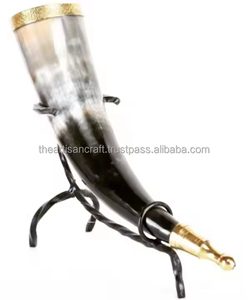 Corne à boire avec support en fer, style viking, en corne de buffle naturelle, tasse médiévale pour bière, avec support de présentation - Product Image 6
