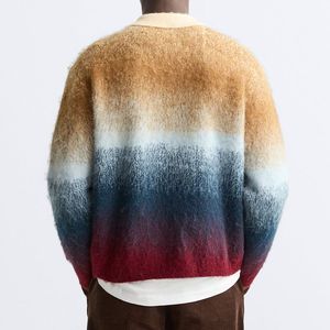 เสื้อคาร์ดิแกนขนโมแฮร์สีไล่ระดับแบบกำหนดเอง แขนยาว ปกคอปก ติดกระดุม ไซส์ใหญ่สำหรับผู้ชาย ลายแจ็คการ์ด - Product Image 4