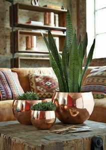 Jardinière en Cuivre Pur Bold Blossom, Design Industriel, Finition Sculptée à la Main, Forme et Taille Personnalisées, Option Dorée, Pour Extérieur Toutes Saisons - Product Image 3