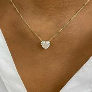 Collar con Diamante Cultivado en Laboratorio con Corte Corazón en Oro Sólido de 14K, Certificado IGI, Joyería Moderna para Uso Diario de Mujer - Product Image 4