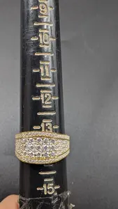 Bague de fiançailles vintage de luxe sertie de moissanite, en argent sterling 925 plaqué or, style Iced Out, pour homme - Product Image 5