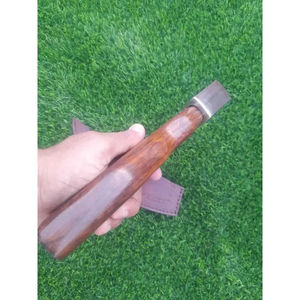 Couteau à pizza Burraq personnalisé fait main en acier au carbone, lame type hache Tomahawk, manche en bois de rose, étui en cuir, pour camping, extérieur, usage industriel, Fête des Pères - Product Image 6
