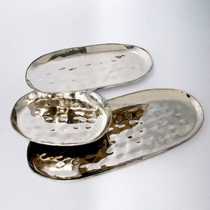 Bandeja de servicio de frutas chapada en níquel martillado, forma cuadrada - Product Image 6