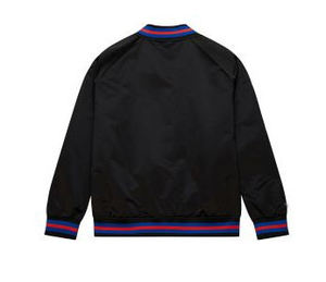 Veste universitaire en soie personnalisée pour homme, manteau Letterman en satin de qualité supérieure, style baseball léger, marque privée, OEM, ODM, vêtements d'extérieur tendance - Product Image 3