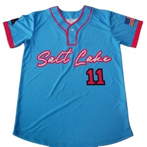 Camiseta de Béisbol Azul Claro para Hombre, Cuello en V, Manga Corta, Nombre del Equipo Sublimado, Transpirable, Absorbe la Humedad, Poliéster para Invierno - Product Image 2