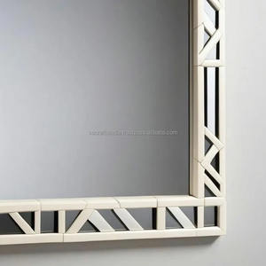 Espejo con incrustaciones de hueso hecho artesanalmente más vendido para decoración de pared elegante de tocador o vestíbulo disponible para suministro mundial - Product Image 3