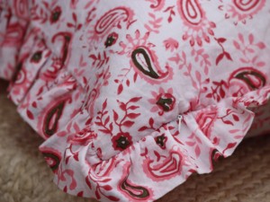 Fundas de Cojín con Estampado Floral y Rayas, Hechas a Mano en India, Cojines Decorativos Bohemios para Sofá, Decoración del Hogar Boho, Cojines Vintage de Algodón - Product Image 3