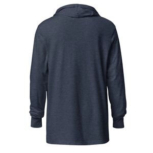 เสื้อสวมหัวแขนยาวมีฮู้ดแจ็คแอนด์จิลพร้อมลายพิมพ์ตัวอักษรสีน้ำเงิน เสื้อเชิ้ตลำลองเนื้อนุ่มระบายอากาศได้ดีสำหรับแฟชั่นในชีวิตประจำวัน - Product Image 2