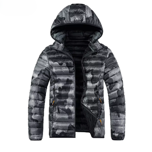 Chaquetas Acolchadas para Niños, Impermeables, con Capucha Desmontable, Cuello Alto, Camuflaje, 100% Poliéster, de Alta Calidad, Fabricante OEM - Product Image 1