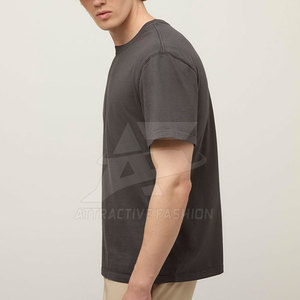 T-shirt décontracté effet délavé au soleil avec une conception de qualité supérieure, élégant et idéal pour un usage quotidien - Product Image 3