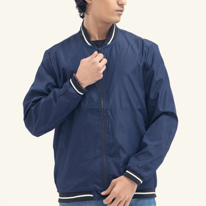 เสื้อแจ็คเก็ตวาร์ซิตี้แบบ unisex กันลม น้ำหนักเบา กันน้ำ ระบายอากาศได้ดี มีฮู้ด ซิปเต็มตัว เหมาะสำหรับวิ่งออกกำลังกายกลางแจ้งและเล่นกีฬา - Product Image 5