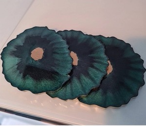 Modern Resin Coasters Set with and Natural Texture Design for Home Decoration High Quality Eco Friendly Handmade Reusable Resin - Product Image 6
