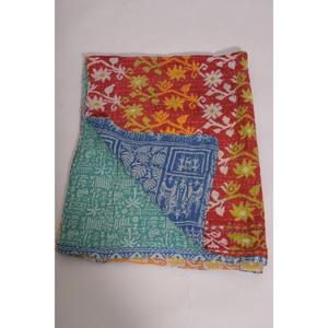 ผ้าห่มกันธาลายดอกไม้สไตล์วินเทจ ผ้าฝ้ายอินเดีย โบโฮ ผ้าคลุมเตียง ผ้าห่มสองด้าน ทำมือ เป็นมิตรกับสิ่งแวดล้อม ซักได้ จากราชสถาน - Product Image 5