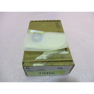 AMAT 0021-13802 ชุดจับยึดซีลแบบแทรกด้านขวา - อุปกรณ์และอะไหล่เซมิคอนดักเตอร์ระดับโลกที่เชื่อถือได้ - Product Image 2