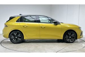 ASTRA GS HATCHBACK 2024 USADO EN EXCELENTES CONDICIONES - Product Image 3
