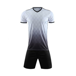 Conjunto de Camiseta y Pantalones Cortos de Fútbol Personalizados para Hombre, Sublimación, Uniforme Deportivo para Entrenamiento de Equipo - Product Image 2