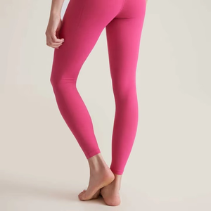 Leggings de sport pour femmes RAZERS IMPEX fabriqués au Pakistan, décontractés, d'été, haute élasticité, respirants, antibactériens, en spandex/polyester, OEM - Product Image 6