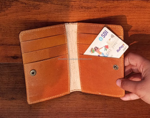 Porte-passeport en cuir nouveau concepteur usiné à la main sculpture Style occidental Offre Spéciale Design Unique accessoires de voyage multifonctions - Product Image 6