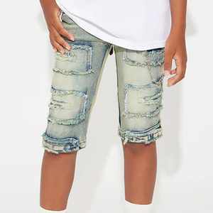 กางเกงยีนส์ขาสั้นเด็กผู้ชายพร้อมออกแบบโลโก้ตามสั่ง เนื้อผ้าทนทาน ดีไซน์ทันสมัย เหมาะสำหรับใส่ลำลองและเล่นกลางแจ้ง - Product Image 5