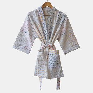 Robe Kimono Courte en Coton Imprimée à la Main Style Bohème Col V Manches Longues avec Poche Avant et Ceinture Fixe – Vente en Gros - Product Image 1