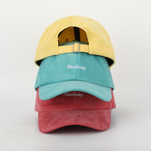 Gorra DAD con Bordado 3D, Lona Vaquera Ajustable, Estilo Deportivo Y2K para Verano - Product Image 1