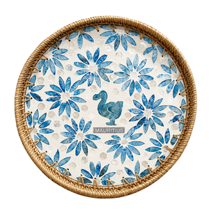Plateau de service élégant en rotin rond de luxe avec accents floraux et nacre, motif Dodo de Maurice, pour la décoration intérieure, vente en gros - Product Image 1