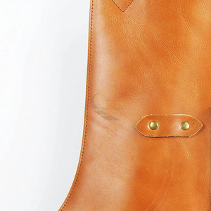 Delantal de Cuero de Alta Calidad para Soldadura con Bolsillos para Herramientas, Resistente al Calor 800C, Delantal de Protección Contra Incendios - Product Image 6