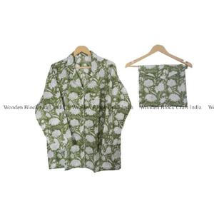 Ensemble de pyjamas d'été pour femmes, en coton doux et respirant, coupe ajustée, imprimé floral, ensemble de pyjamas, cadeau pour elle, vêtements de nuit confortables - Product Image 2