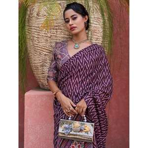 Precioso púrpura Digital impreso Crepe Festival Wear Saree con blusa - Product Image 2