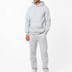 Precio al por mayor: Conjunto deportivo de invierno reversible de color liso con chaqueta con capucha y cordón y pantalón jogger para entrenamiento. - Product Image 1