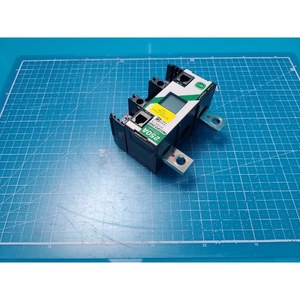 Transformateur de courant alternatif ROOTECH ACCURA 2350 1P-250A-105, utilisé comme pièce détachée d'équipement semi-conducteur d'époque - Product Image 4
