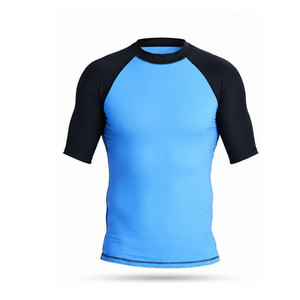 Camiseta Deportiva de Manga Corta para Hombre, Diseño Moderno, Precio Económico, con Logotipo Personalizado, Hecha en Pakistán - Product Image 1