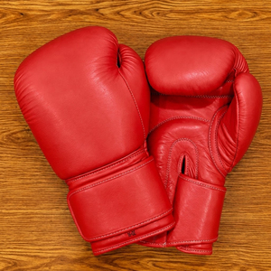 Gants de boxe en cuir bleu en gros avec fermeture auto-agrippante, équipement de sparring avec logo personnalisé en relief pour adultes YM-BGW-06 - Product Image 4