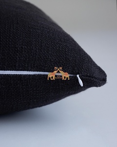 Fundas de cojines de algodón de lujo para sofá con cremallera, fundas de cojín lisas de alta calidad para hotel. - Product Image 4