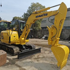 Hoge kwaliteit tweedehands <span class=keywords><strong>Komatsu</strong></span> PC56 5-tons minigraafmachine met 0,15m³ bakcapaciteit - Product Image 2