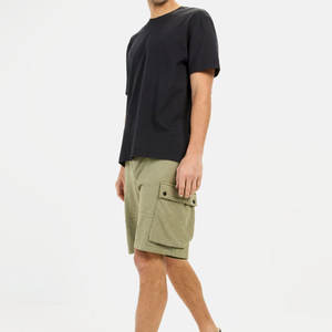 กางเกงขาสั้นคาร์โก้ผู้ชายไซส์ใหญ่ ผ้าไม่ยับ ปักโลโก้ด้านหน้า มีกระเป๋าหลายช่อง เหมาะสำหรับออกกำลังกาย วิ่ง หรือใส่ลำลอง มีเชือกผูกเอว - Product Image 4