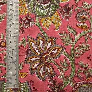 Thulian Rose Fougère Vert Toscan Jaune Indien Floral Main Bloc Imprimé 100% Pur Coton Tissu Tissu Par La Cour - Product Image 2