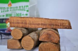 Bûches de bois dur de haute qualité les plus vendues pour barbecue et chauffage – Durée de combustion de 5 à 6 heures, humidité de 5 % - Product Image 5