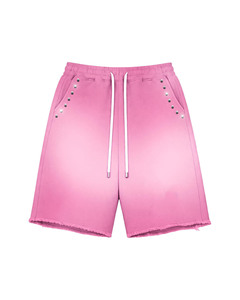 Shorts en molleton de coton délavé à l'acide 320 GSM Premium Noir avec panneau rayé rouge et logo brodé en strass personnalisé pour femme - Product Image 5