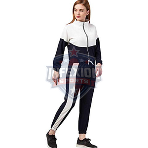 White Turtleneck Zipper Front Top Solid Design Simple Style Women's Sweatshirt <b>Tracksuit</b> Piece - Product Image 4