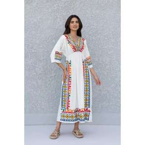 Vestido Maxi 100% Algodón Ecológico Natural que Irradia Elegancia y Gracia, Perfecto para Cualquier Ocasión Especial, Salida Informal, Sofisticación - Product Image 1