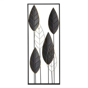 Sculpture murale minimaliste en métal, design feuillage, art encadré pour la décoration du salon et de la maison - Product Image 1